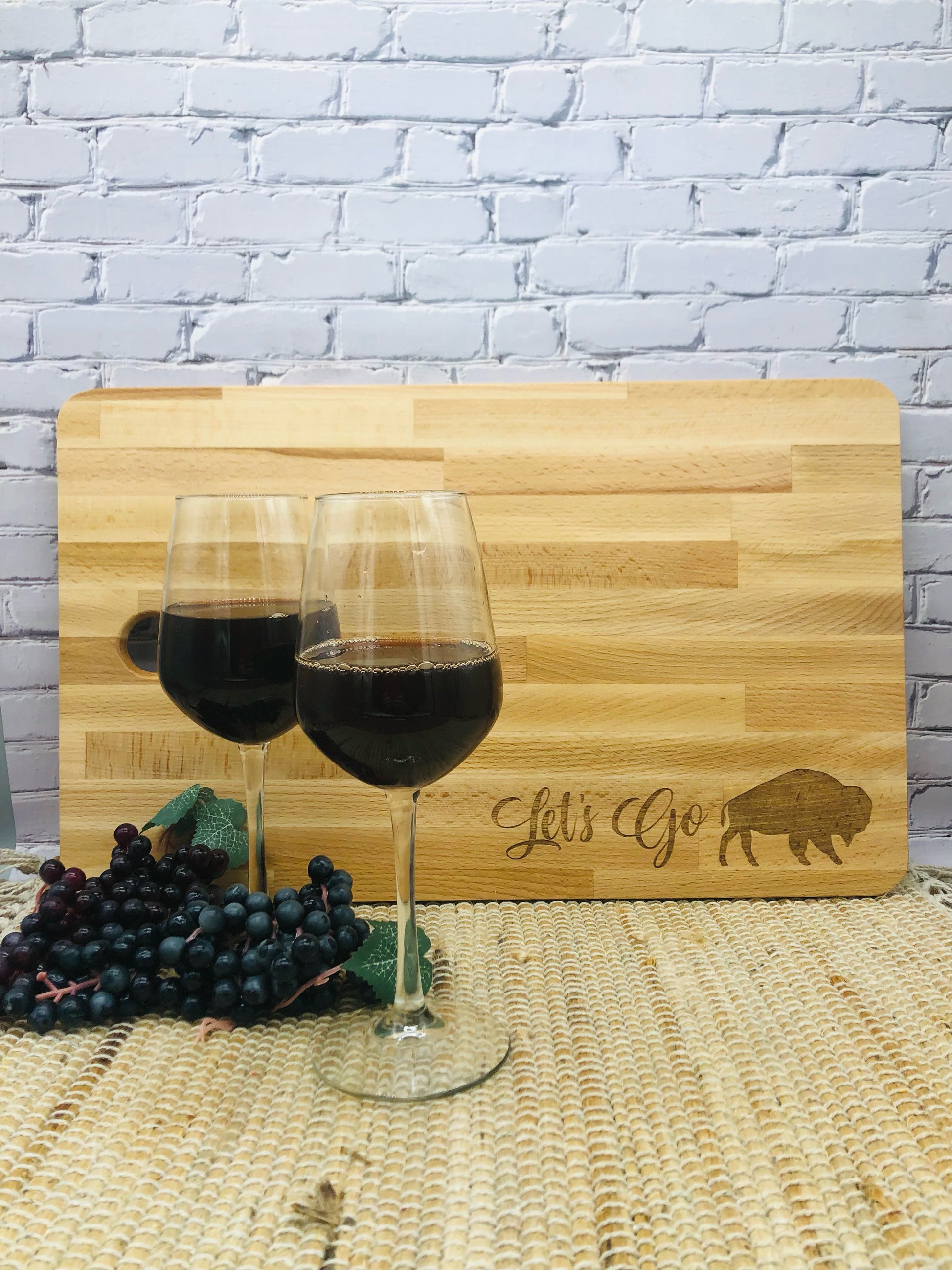 buffalo, cutting board, personalized, bills